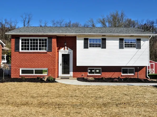 210 Bonnie St, Belle Vernon, PA 15012