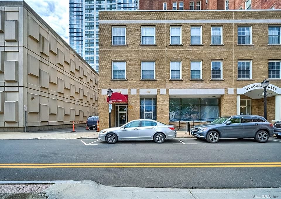 1st image of 124 Court St #807