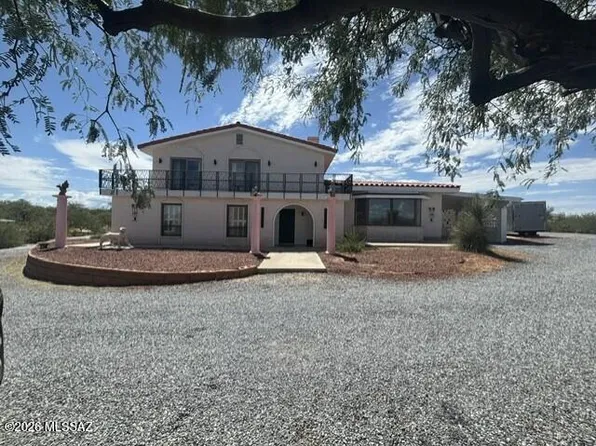 890 W Jennella Dr, Benson, AZ 85602