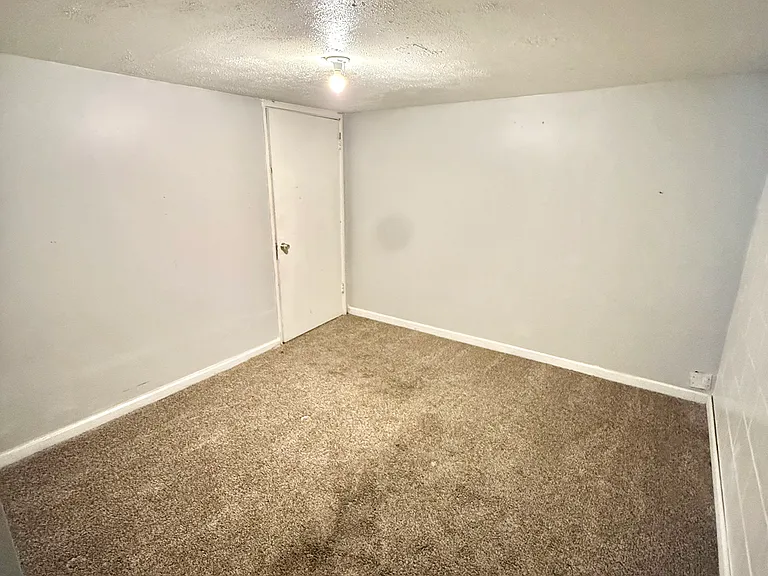10510 Cinnamon Dr #C — Photo 6