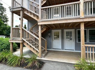 30 Chapel St #1, Dover, NH 03820