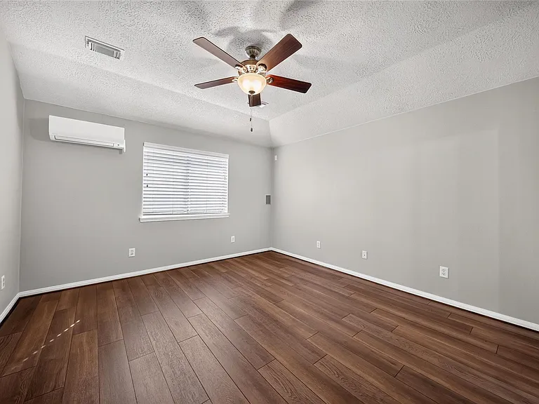 20515 Spring Bluff Ln — Photo 16