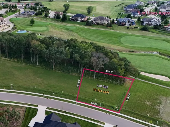 L383 Interlachen Avenue #383, Oregon, WI 53575