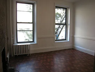 Rented by Manhattan Best Realty, Inc.