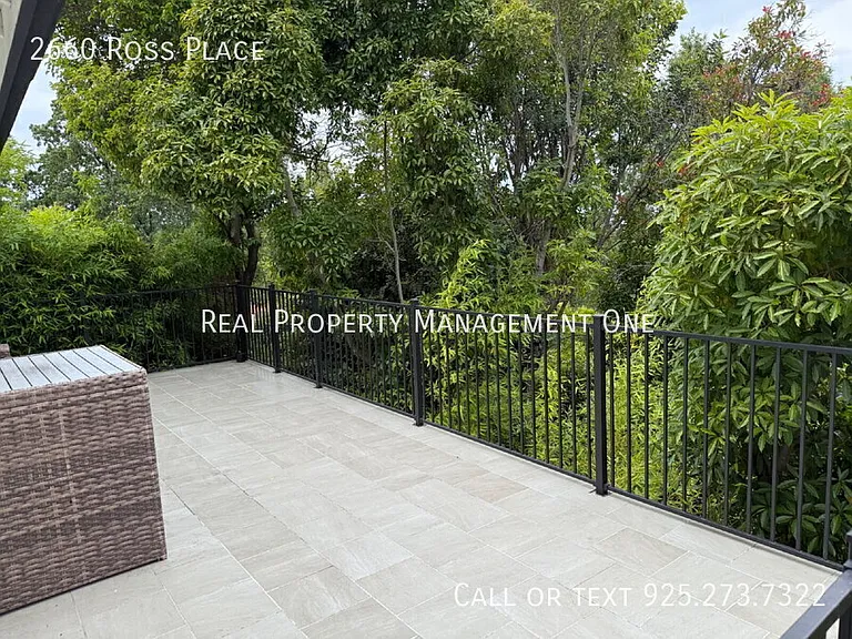 2660 Ross Pl — Photo 16
