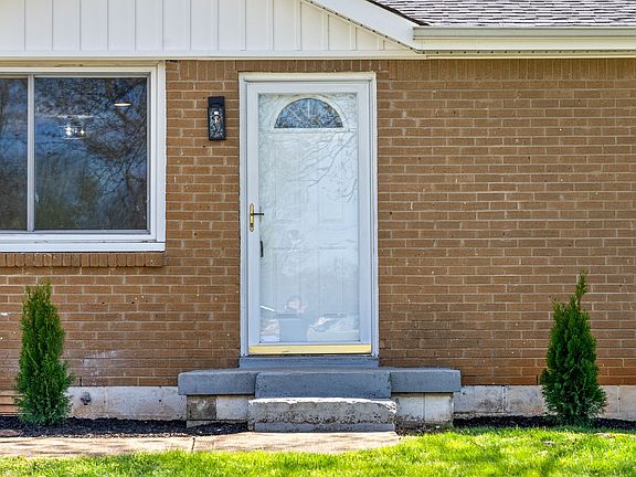 4th image of 1501 Nichols Dr