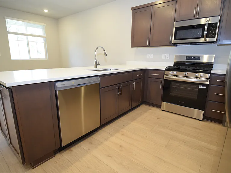 7280 SE Butternut Creek Pkwy — Photo 2