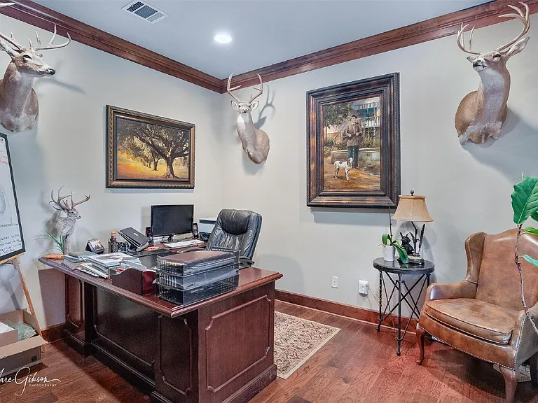 1310 Bay Ridge Dr — Photo 8