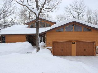 4004 Hillside Ln, Wausau, WI 54403