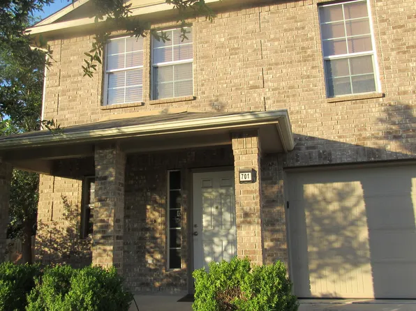 701 Hollow Rdg, Schertz, TX 78108