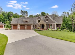 941 Quiet Woods Ln, Wayland, MI 49348
