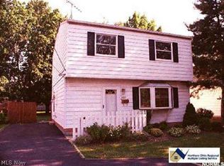 7687 Pinehurst Rd, Mentor, OH 44060