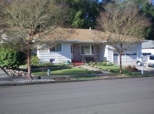 3716 Sleepy Hollow Dr, Santa Rosa, CA 95404