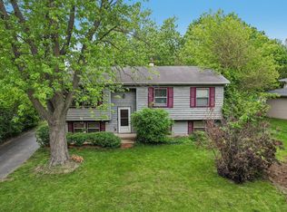 332 Everett Ave, Crystal Lake, IL 60014