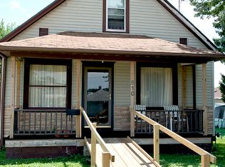 510 S 9th St, Marshalltown, IA 50158