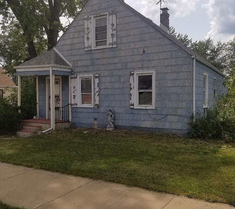 1st image of 7950 Narragansett Ave