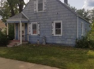 7950 Narragansett Ave, Burbank, IL 60459
