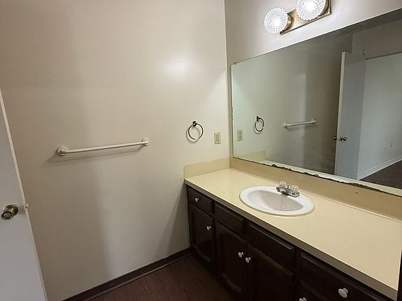 5th image of 8145 Bayou Fountain Ave APT 1