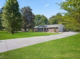 4063 Donna Ln, Loganville, GA 30052