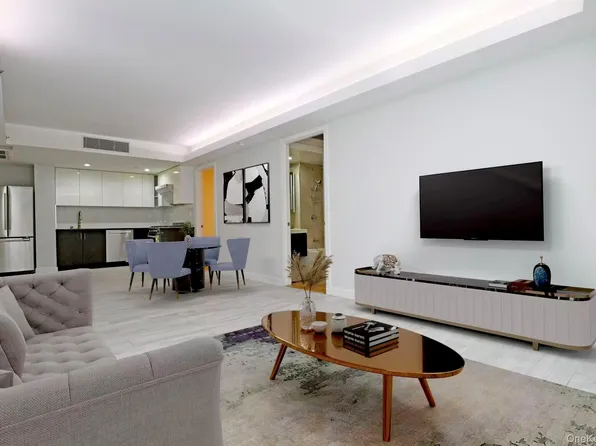 15815 Union Turnpike #3B, Fresh Meadows, NY 11366