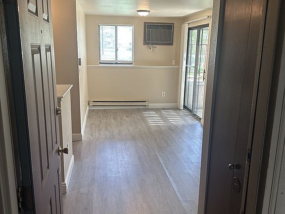 3rd image of 4501 Boardwalk Dr #14215155