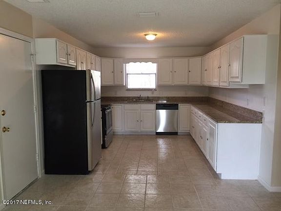 3rd image of 6429 Sierra Dr