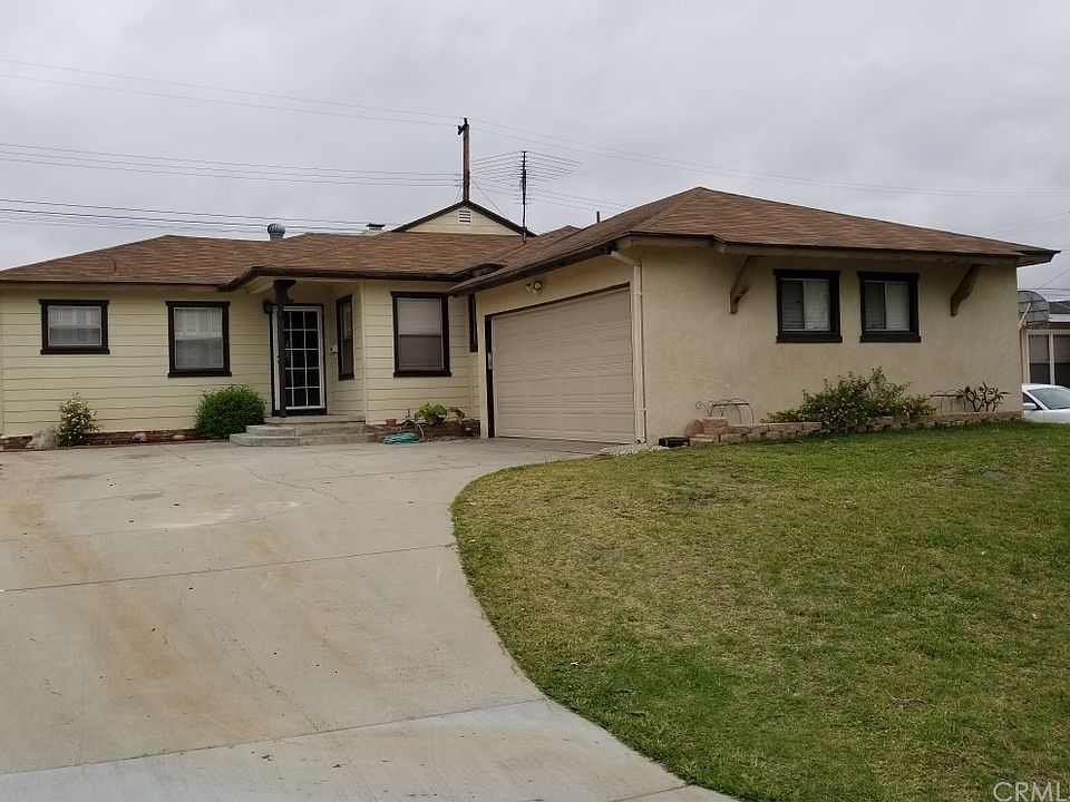 1st image of 14326 La Mesa Dr