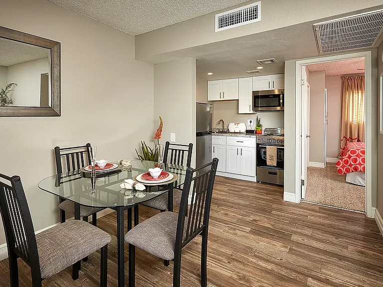 Fiesta Village Furnished Apts — Photo 3