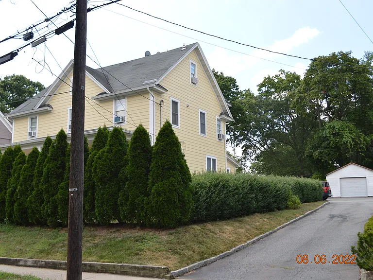 18-20 Somerville Rd — Photo 3
