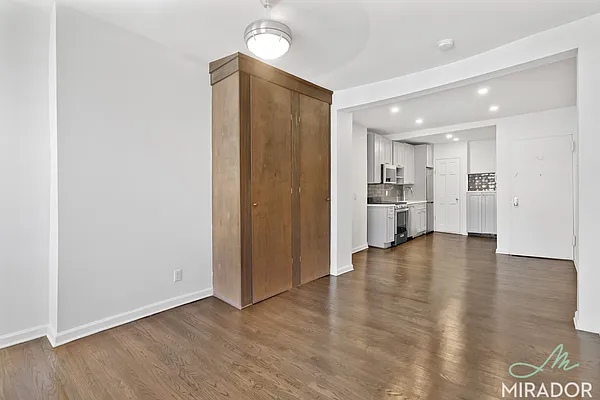Rented by Mirador Real Estate | media 4