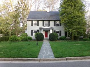 652 Oak Ave, Waynesboro, VA 22980
