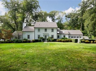 9 Dellwood Rd, Darien, CT 06820
