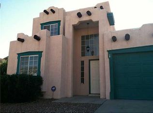 909 Totonaca Ln, El Paso, TX 79912