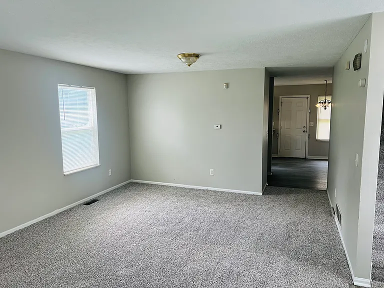 9702 Gaylord Ave — Photo 4