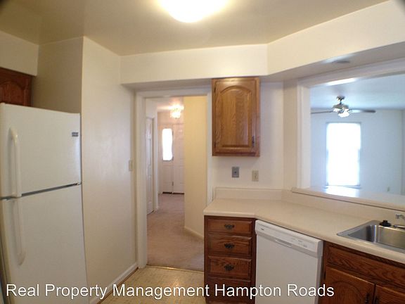 3rd image of 185-A W Balview Ave