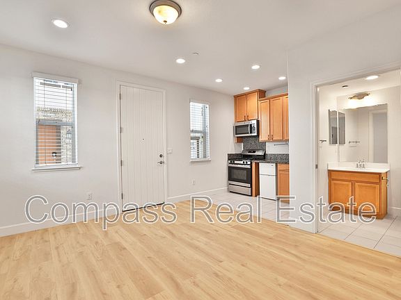 3rd image of 2726 Terni Ct #7B