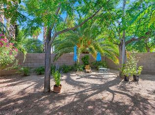 7056 Wine River Dr, Las Vegas, NV 89119