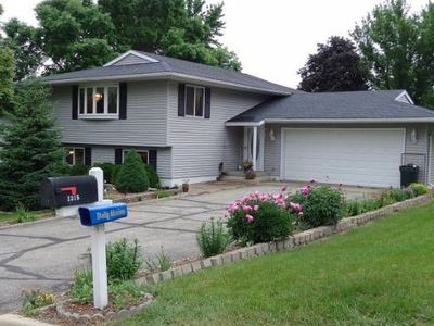 1315 Jamesway, Fort Atkinson, WI, 53538