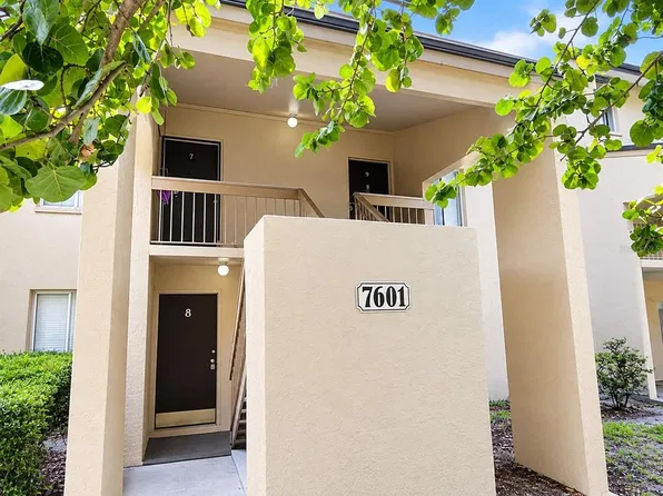 7601 ABBEY LN #Unit C, TAMPA, FL 33617