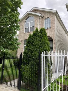 3853 W West End Ave, Chicago, IL, 60624