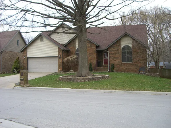 2249 E Cragmont Street, Springfield, MO 65804