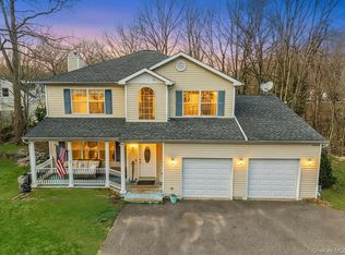 35 Sheep Pasture Road, Port Jefferson, NY