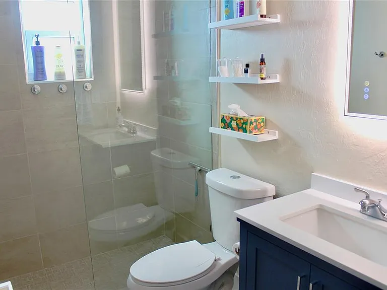 2744 Sanderling Ct — Photo 12