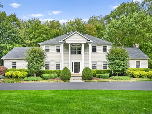 550 Rolling Hills Drive, Fairfield, CT 06824