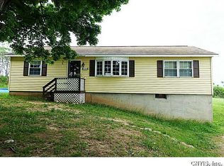 7566 W Sorrell Hill Rd, Baldwinsville, NY 13027