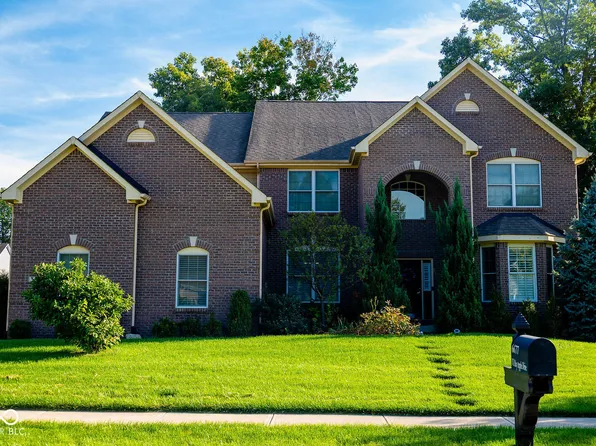 6677 W May Apple Dr, McCordsville, IN 46055