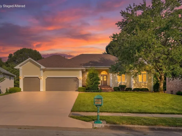 2188 S Celebration Avenue, Springfield, MO 65809