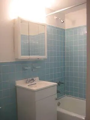 Rented by R New York | media 6