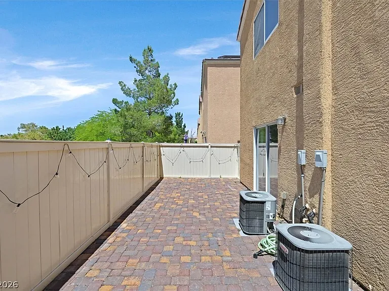 11089 Arcadia Sunrise Dr — Photo 21