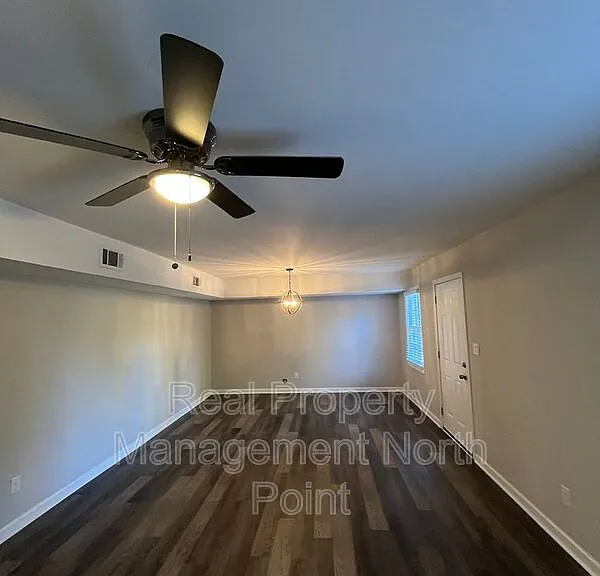 3434 Palace Ct — Photo 42